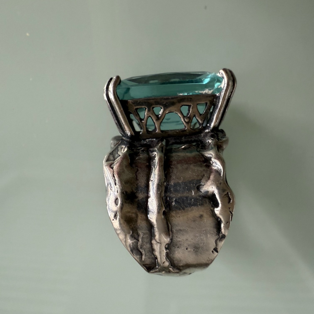 Silpada Silver ring with aquamarine-colored glass/stone - Picture 8 of 8